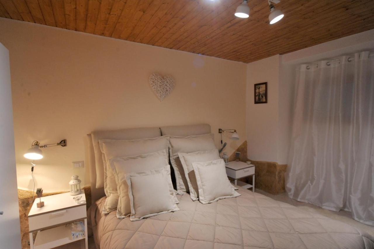 Nicole House Bed and Breakfast Bari Eksteriør billede